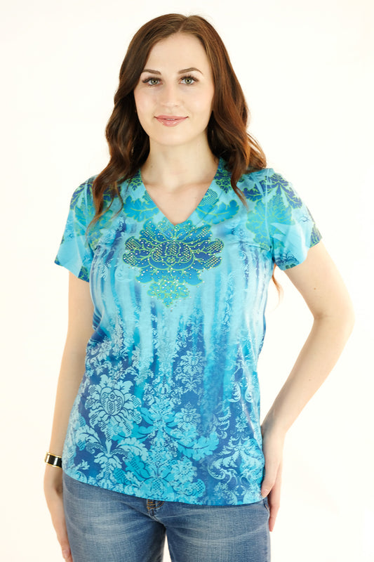 Patterned V-Neck Tee by Pretty Women