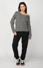 Load image into Gallery viewer, BEVELLED HEM SWEATER by Dex (available in plus sizes)
